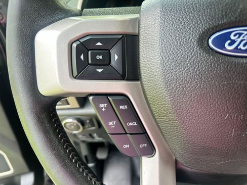 Used 2018 Ford F350 Lariat w/ Lariat Ultimate Package AWD/4WD image 34