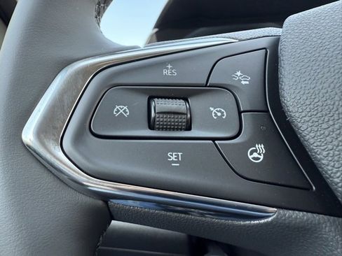 New 2025 Chevrolet Trax LT w/ Driver Confidence Package image 23