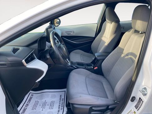 Used 2023 Toyota Corolla SE image 9