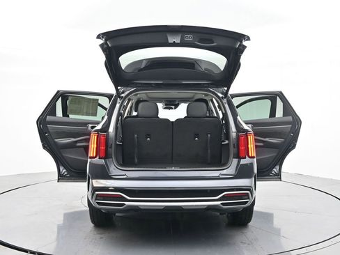 Used 2022 Kia Sorento SX image 44