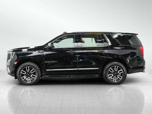 Used 2023 GMC Yukon Denali w/ Advanced Technology Package AWD/4WD image 2