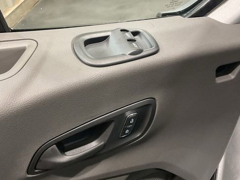New 2026 Ford Transit 250 148 Medium Roof image 7