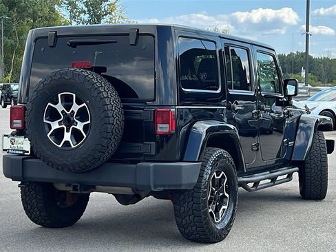 Used 2014 Jeep Wrangler Unlimited Rubicon w/ Dual Top Group image 5