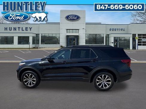 Used 2022 Ford Explorer ST-Line w/ Class IV Trailer Tow Package AWD/4WD image 7