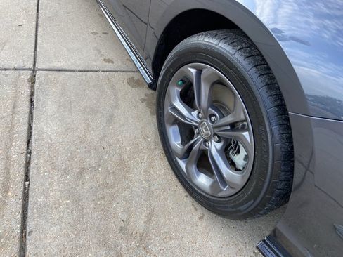 Used 2023 Honda Accord EX-L image 32