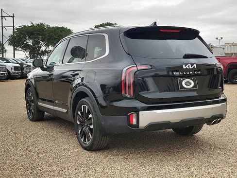 Used 2023 Kia Telluride SX AWD/4WD image 3