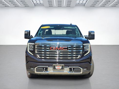 Used 2025 GMC Sierra 1500 Denali w/ Denali Reserve Package AWD/4WD image 2