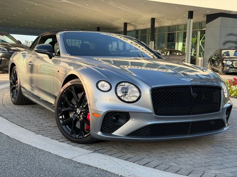 Certified 2024 Bentley Continental GT image 1