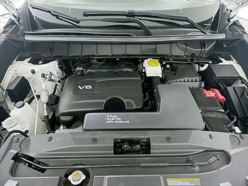 Used 2022 Nissan Pathfinder SL FWD image 33
