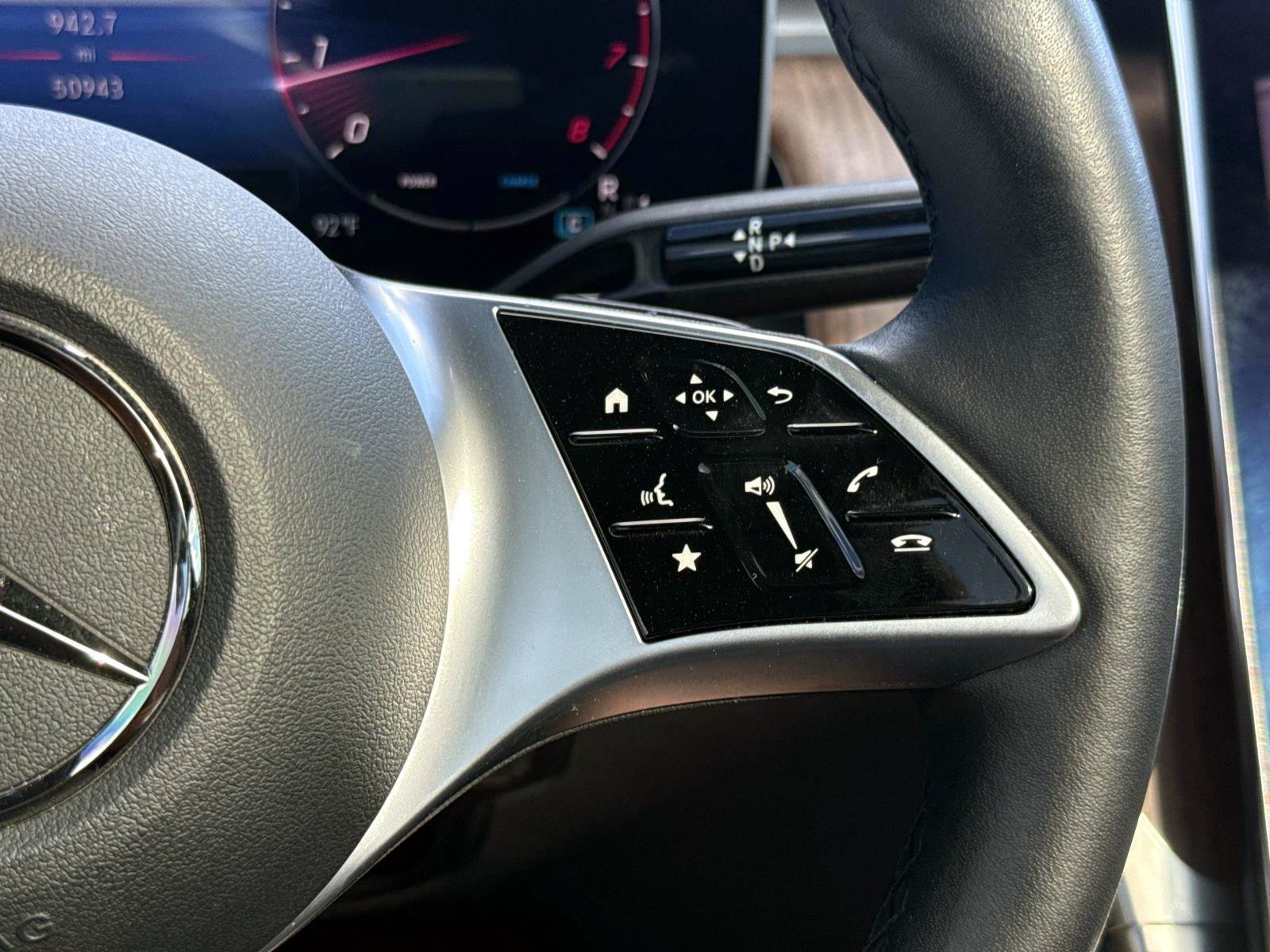 Certified 2023 Mercedes-Benz GLC 300 image 31