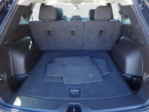 Used 2023 Chevrolet Blazer LT image 8