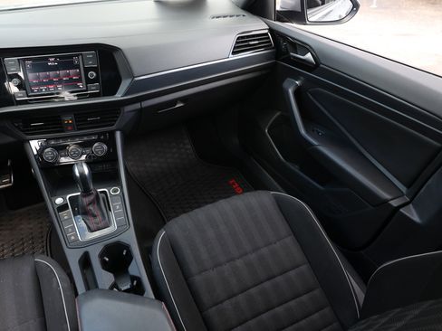 Used 2020 Volkswagen Jetta GLI FWD image 26