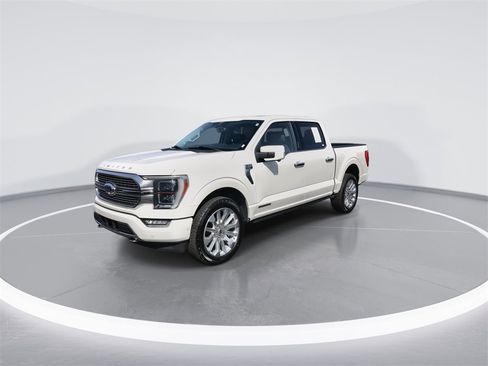 Used 2023 Ford F150 Limited image 4