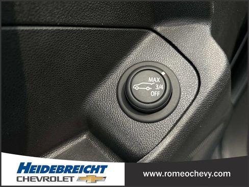 Certified 2022 GMC Terrain SLE w/ Driver Convenience Package AWD/4WD image 31
