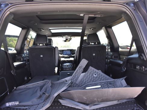 Used 2024 Jeep Wagoneer Series II AWD/4WD image 37