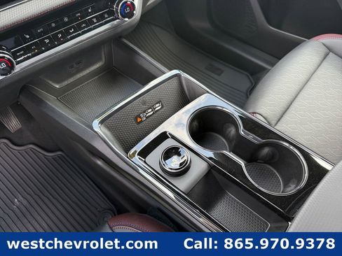 New 2026 Chevrolet Equinox RS w/ Safety and Technology Package FWD image 23