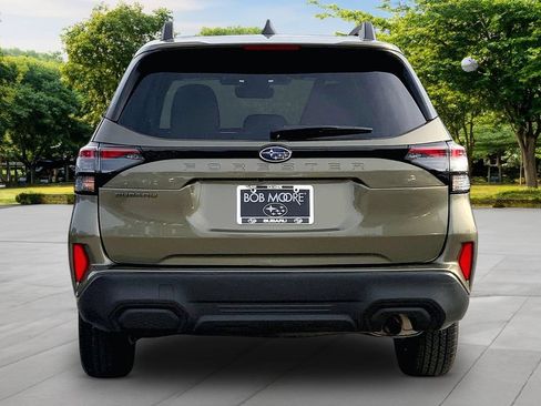 Used 2025 Subaru Forester Premium w/ Convenience Package #1 AWD/4WD image 5