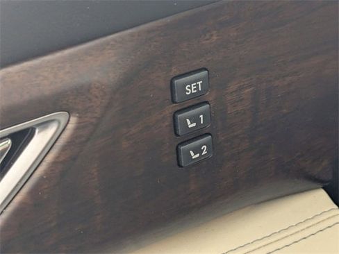 Used 2019 Subaru Ascent Touring w/ Popular Package #3 image 11