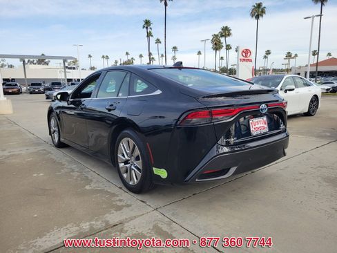 Certified 2022 Toyota Mirai XLE w/ Advanced Technology Package image 6
