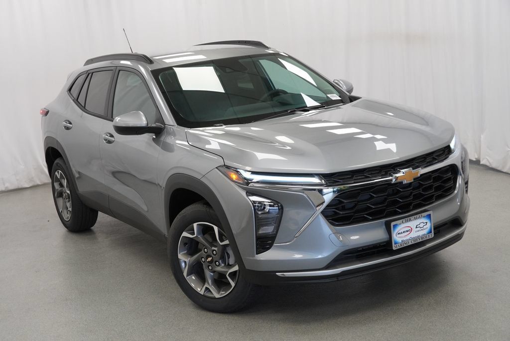 New 2026 Chevrolet Trax LT w/ Driver Confidence Package FWD image 34