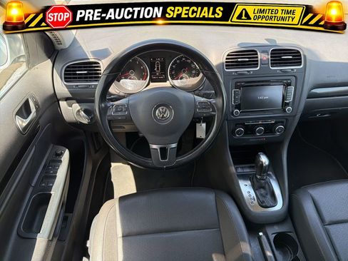 Used 2014 Volkswagen Jetta SE FWD image 32