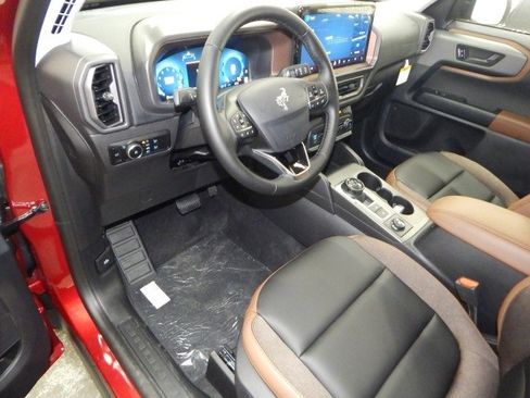 New 2025 Ford Bronco Sport Outer Banks w/ Outer Banks Tech Package+ image 14