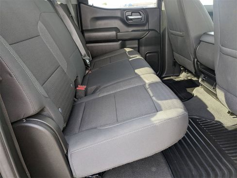 Used 2022 Chevrolet Silverado 1500 Custom image 26