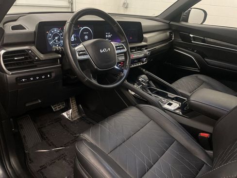 Used 2023 Kia Telluride SX X-Line image 4