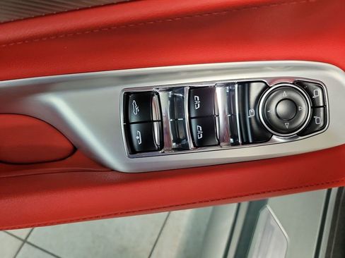 Used 2023 Chevrolet Corvette Stingray Preferred Conv w/ Z51 Performance Package image 32