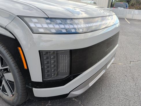 New 2026 Hyundai Ioniq 9 SEL image 24