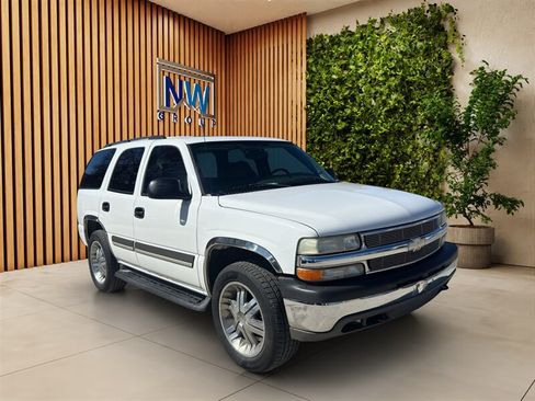 Used 2005 Chevrolet Tahoe LS w/ Preferred Equipment Group AWD/4WD image 1