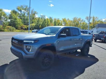 New 2026 GMC Canyon Elevation w/ Convenience Package