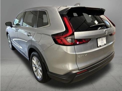 Certified 2025 Honda CR-V EX image 4