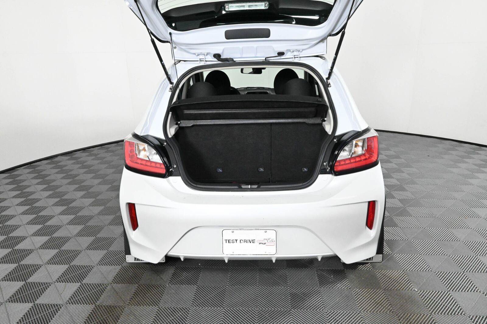 Used 2024 Mitsubishi Mirage FWD image 8