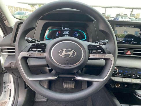 New 2026 Hyundai Elantra Blue image 14