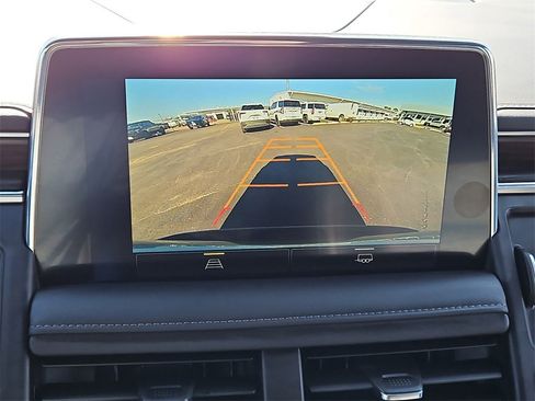 Certified 2024 Chevrolet Suburban LT image 15