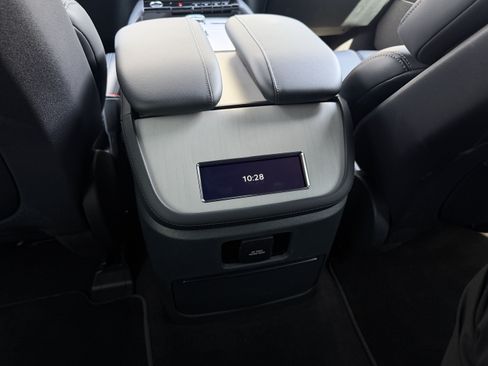 Used 2026 Lincoln Navigator Reserve w/ Jet Appearance Package AWD/4WD image 28