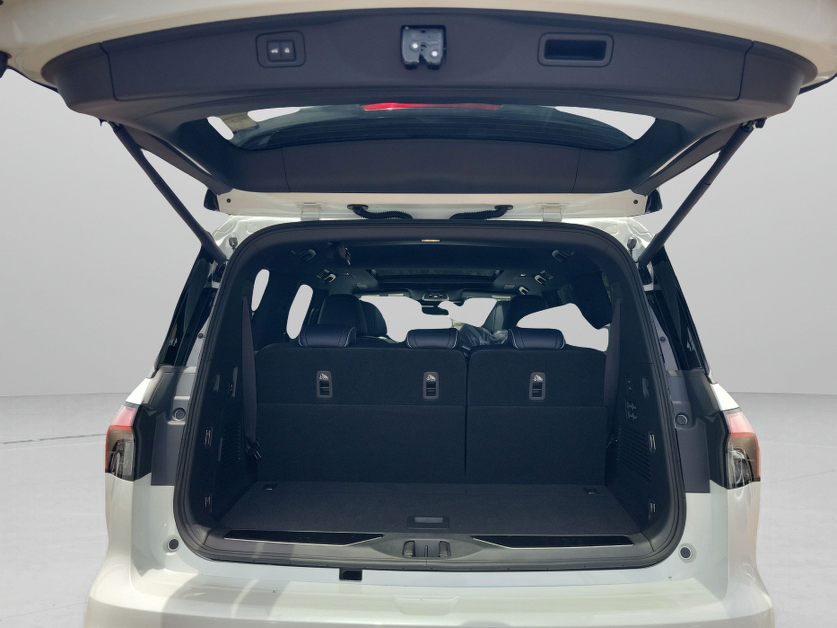 New 2026 INFINITI QX80 4WD image 28