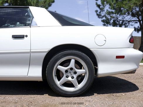 Used 1996 Chevrolet Camaro Z28 RWD image 5
