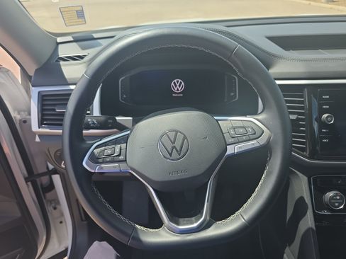 Used 2022 Volkswagen Atlas SE AWD/4WD image 9