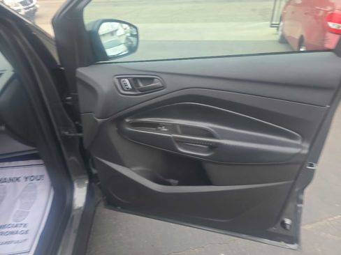 Used 2018 Ford Escape S FWD image 17