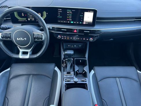 Used 2025 Kia K5 GT-Line AWD/4WD image 10