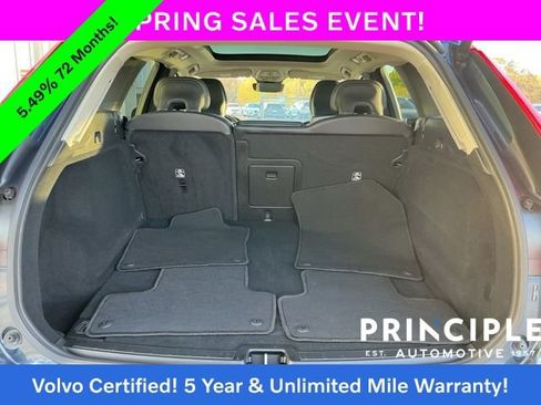 Certified 2025 Volvo XC60 B5 Core image 15