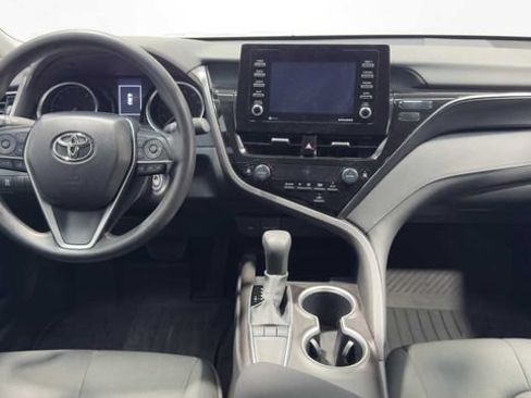 Used 2024 Toyota Camry LE FWD image 15