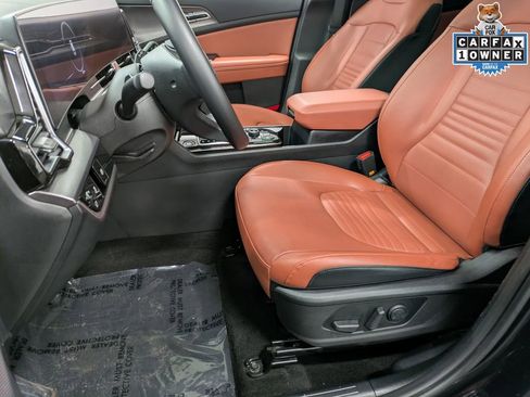 Certified 2023 Kia Sportage SX FWD image 11