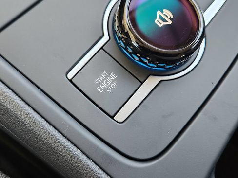 New 2026 Volkswagen Tiguan S AWD/4WD image 11