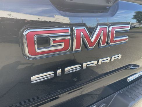 New 2026 GMC Sierra 1500 Elevation image 64