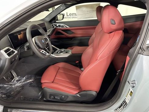 Used 2025 BMW 430i xDrive Coupe w/ M Sport Package image 3