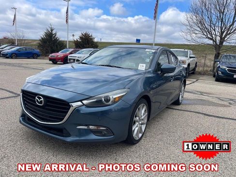Used 2017 MAZDA MAZDA3 Grand Touring w/ Premium Equipment Package FWD image 1