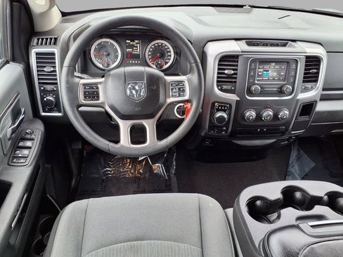 Used 2024 RAM 1500 Classic SLT AWD/4WD image 4